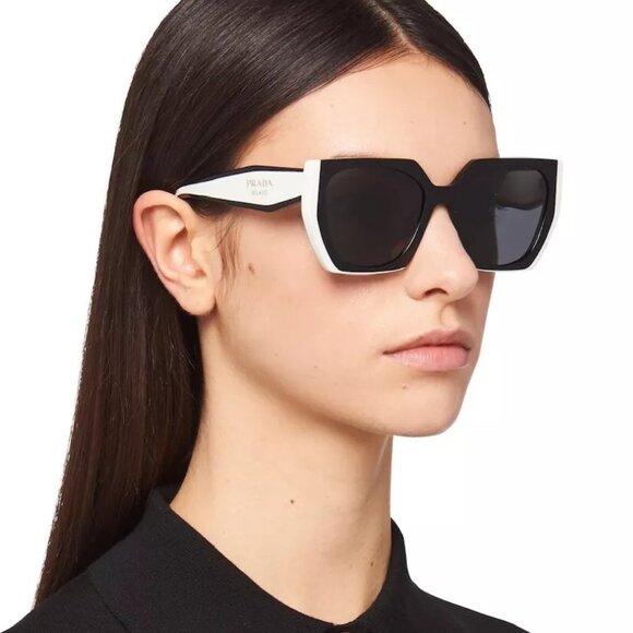 Prada Women Sunglasses Black Dark Grey Square PR15WSF 09Q5S0 BRAND NEW - Picture 10 of 11